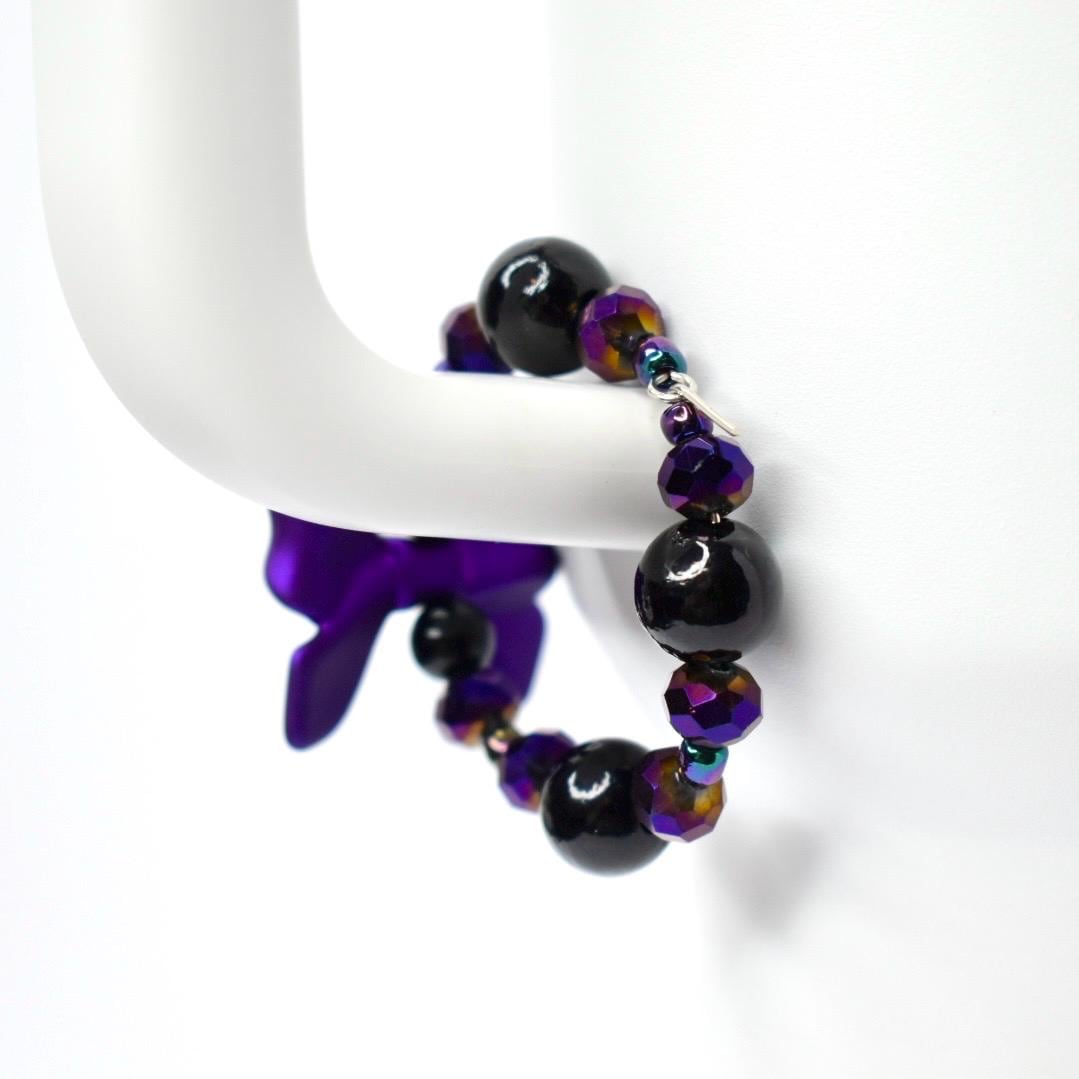 Purple Bow Tumbler Handle Bracelet with Black Pearl Accents