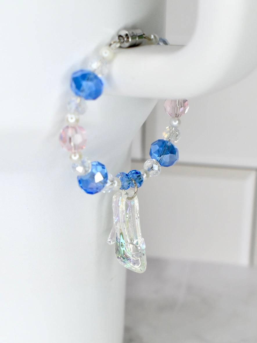 Cinderella Slipper Tumbler Handle Bracelet: Crystal & Iridescent Charm
