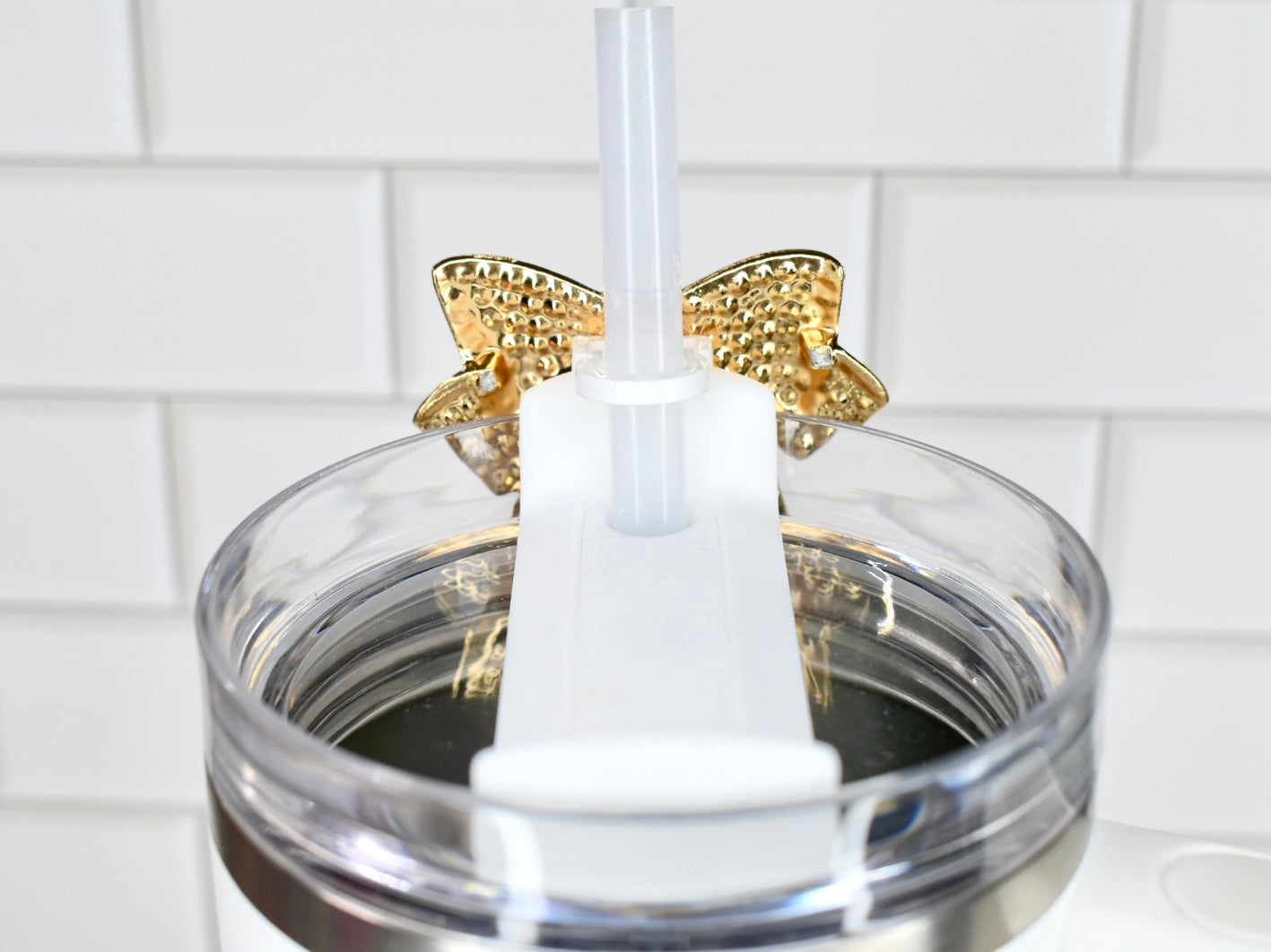 Gold Rhinestone Bow Tumbler Straw Charm