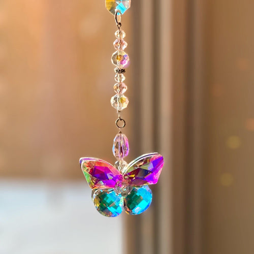 Butterfly Window Suncatcher Crystal Rainbow Light Catcher Prism Decoration Hanging Accessory Sparkling Design Home Decor Beautiful Display Creates Colorful Reflections Sunny Window Ornament Perfect Gift Nature Lovers Whimsical Addition