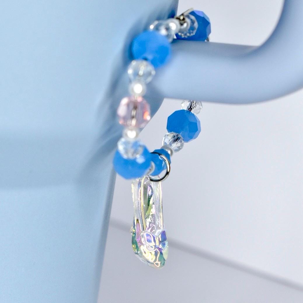 Cinderella Slipper Tumbler Handle Bracelet: Crystal & Iridescent Charm