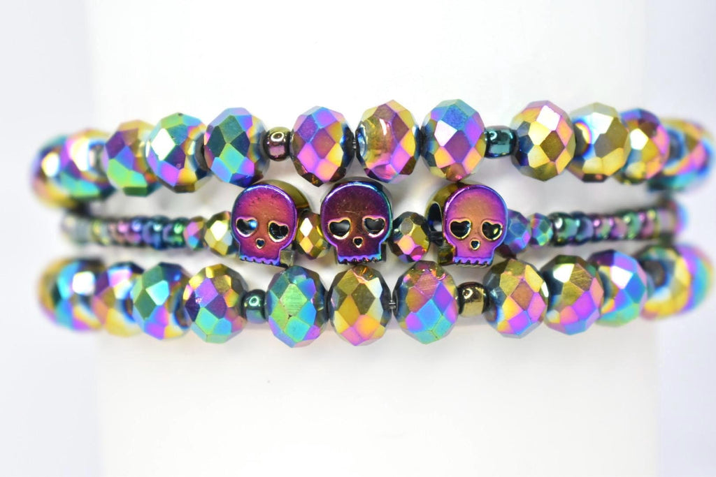 Rainbow crystal skull tumbler bracelet set with faceted metallic beads