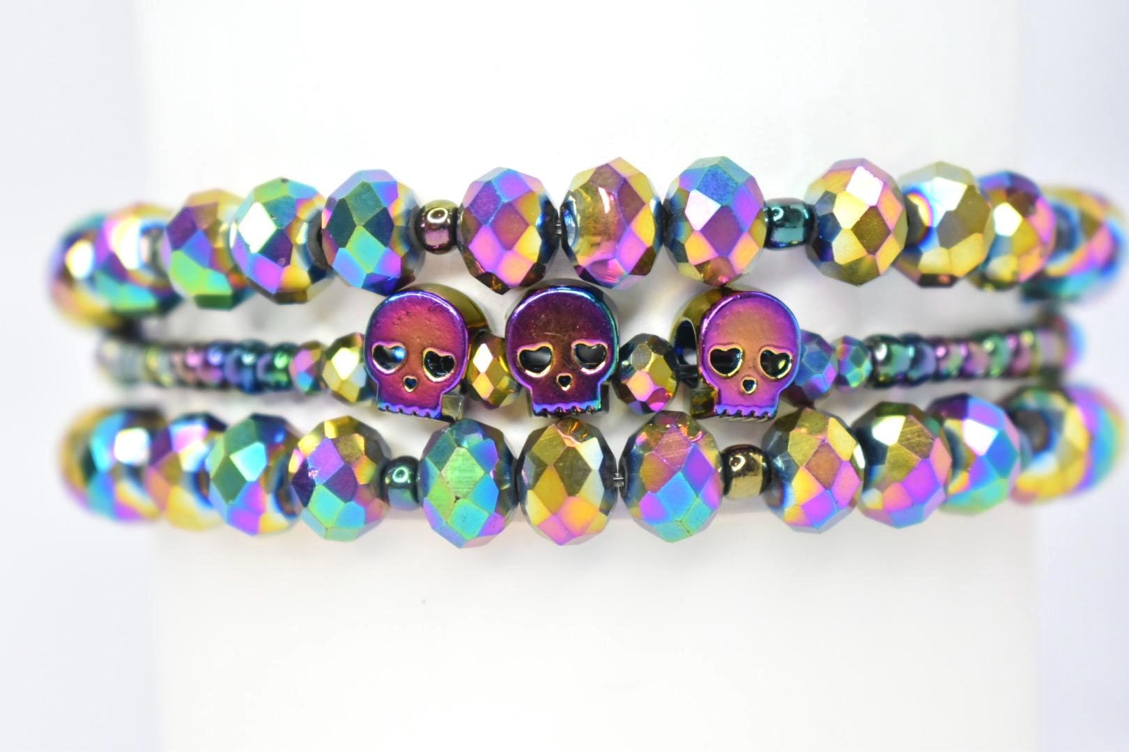 Rainbow crystal skull tumbler bracelet set with faceted metallic beads