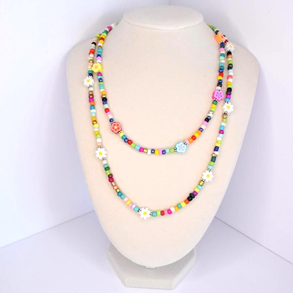 Colorful Seed Bead Daisy Necklace