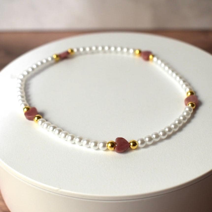 Pearl Beaded Bracelet with Pink Hearts and Gold Accents