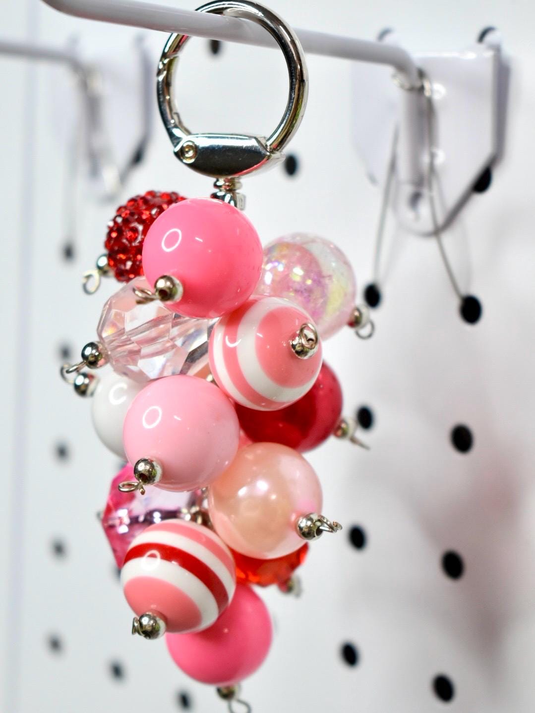 Pink and Red Heart Beaded Bag Charm or Tumbler Straw Charm – Valentine's Keychain