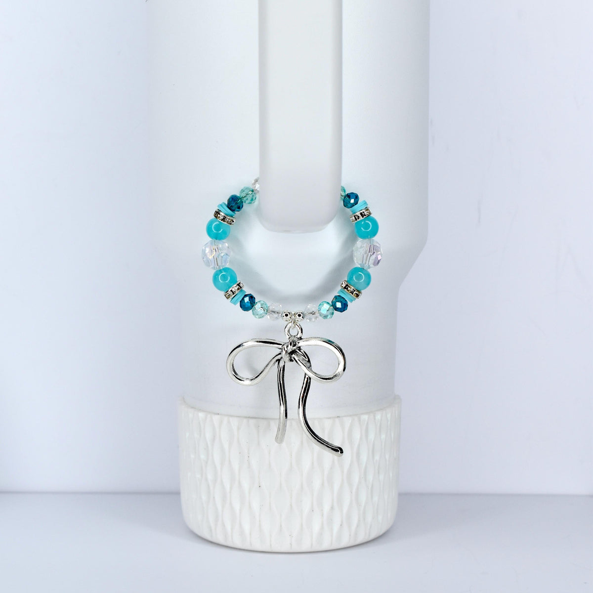 Turquoise Tumbler Handle Bracelet: Green Blue Beaded Accessory with Silver Accents