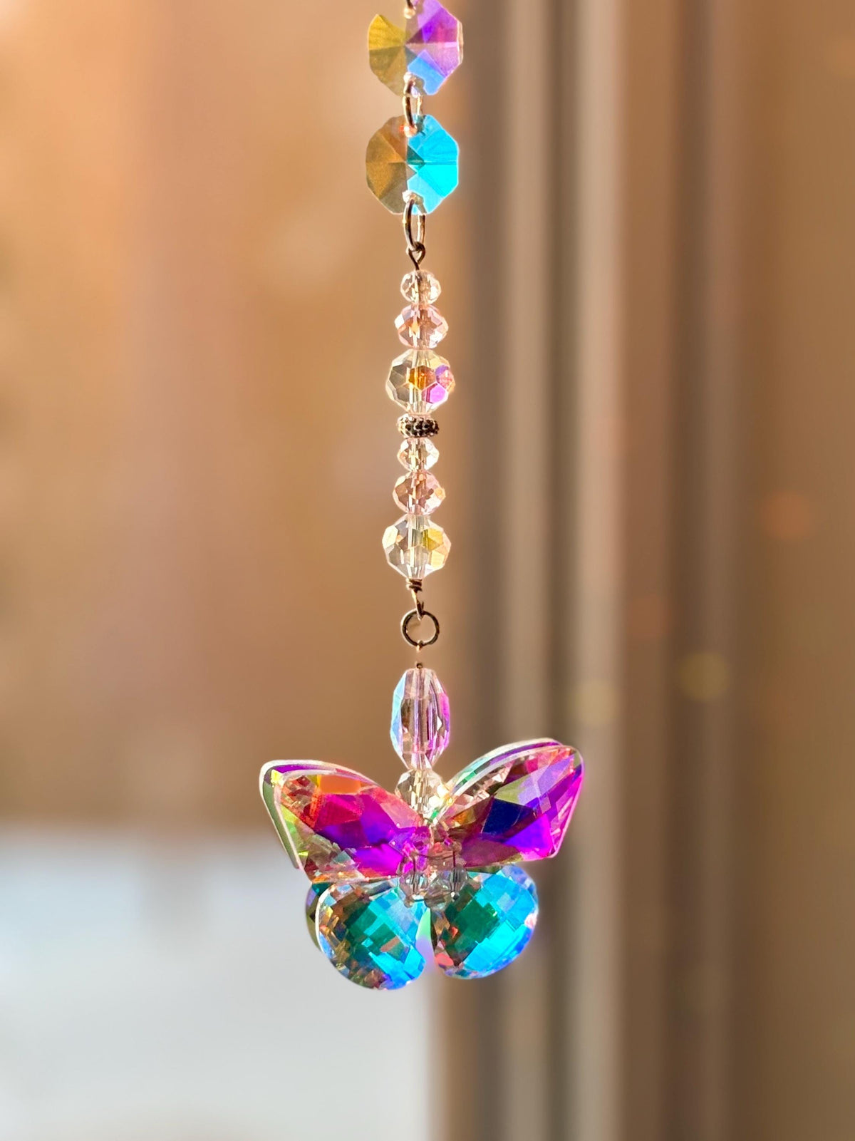 Sparkling Crystal Prism Butterfly Suncatcher Rainbow Light Catcher Window Hanging Decoration Car Mirror Ornament Beautiful Reflections Creator Magical Home Accessory Whimsical Design Nature Inspired Pendant Perfect Gift Idea Sunny Window