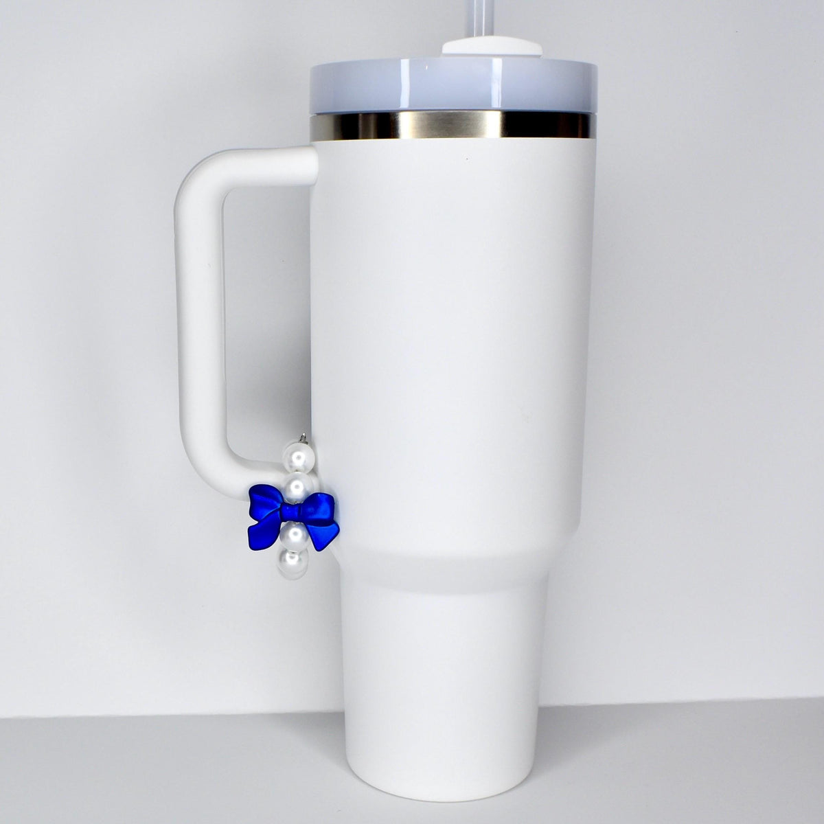 Blue Bow Pearl Tumbler Handle Bracelet