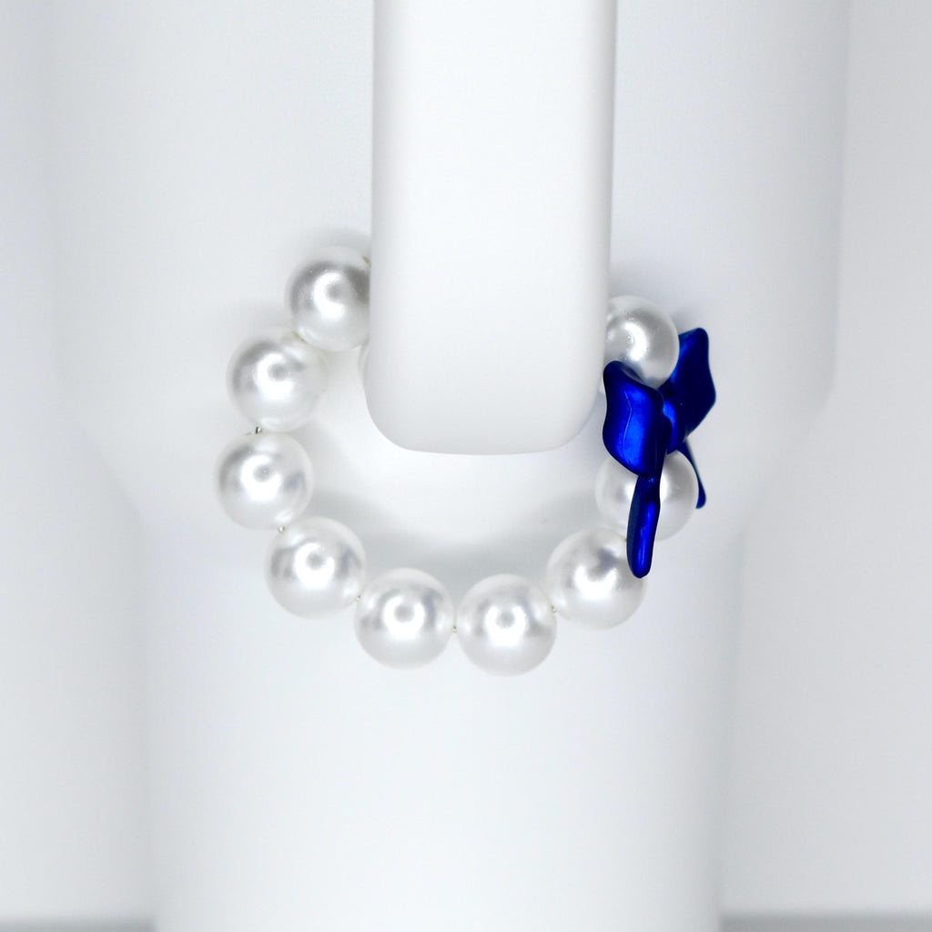 Blue Bow Pearl Tumbler Handle Bracelet