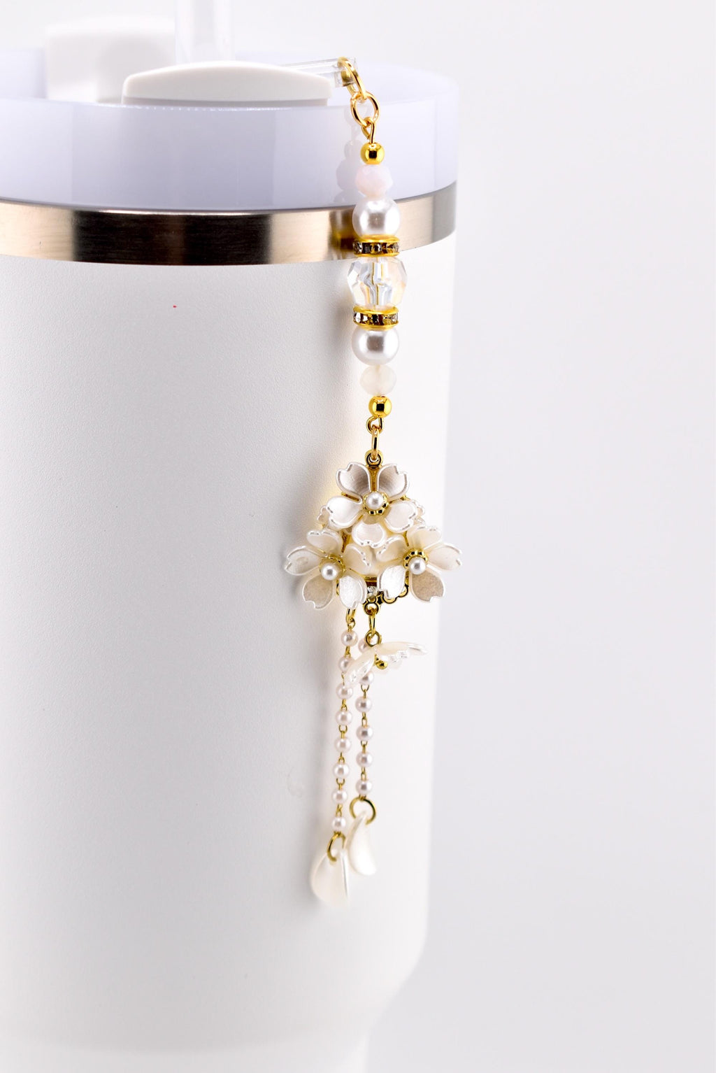 Floral Pearl Tumbler Straw Charm with Gold Accents