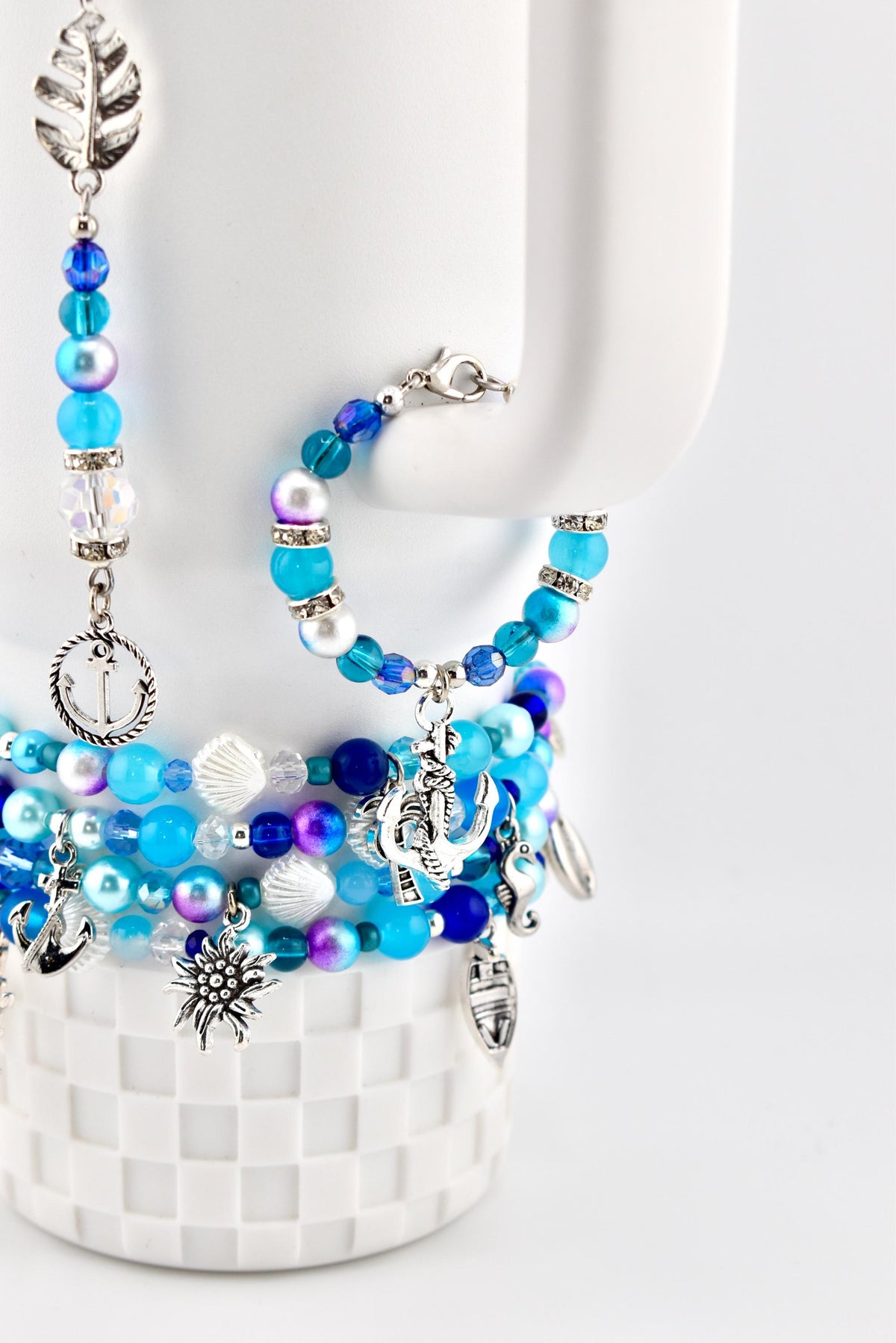 Coastal Charm Tumbler Handle Bracelet: Teal Blue Silver Anchor Charm