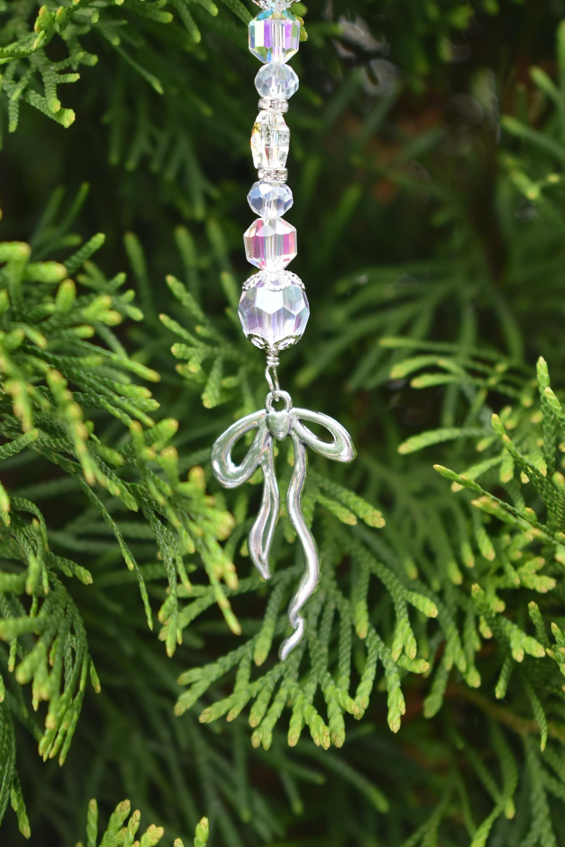 Set of 5 Crystal Beaded Bow Christmas Tree Ornaments | Coquette Christmas Decor | Glass Bead Icicle Ornaments | Silver Bow Charm Tree Trim