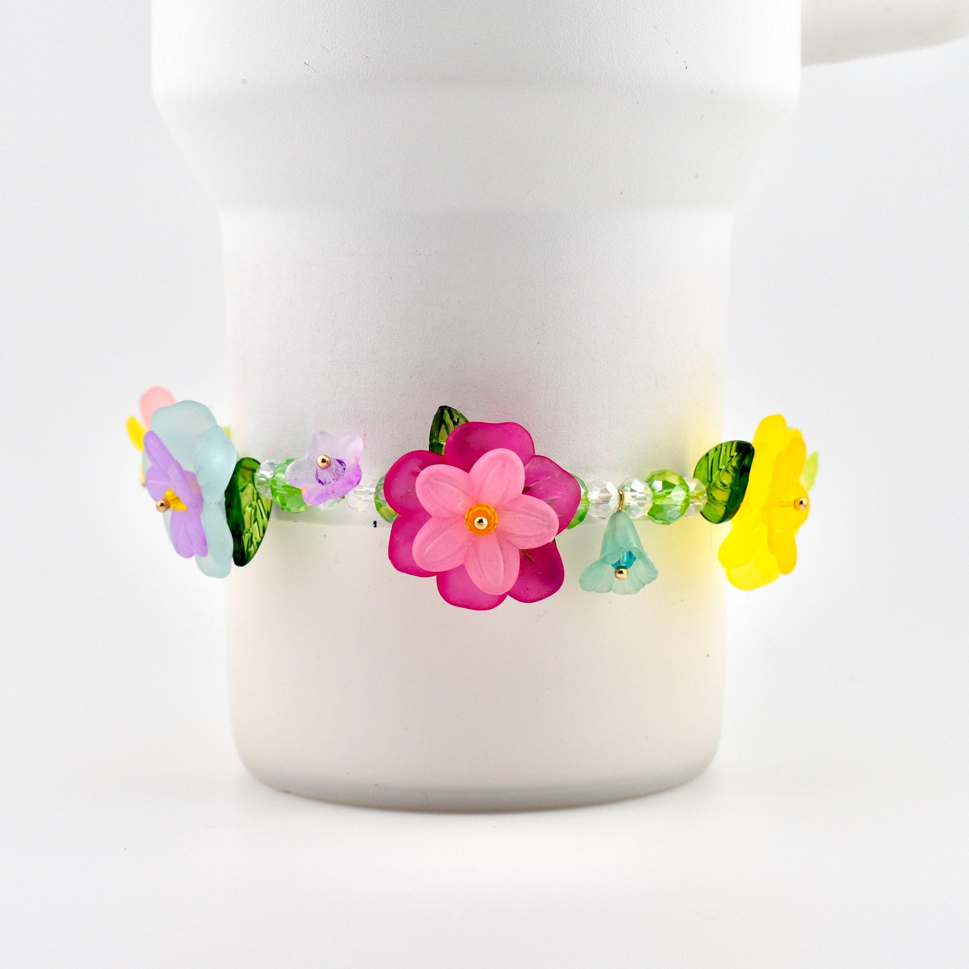 Flower Garden Beaded Bracelet: Colorful Floral Bracelet
