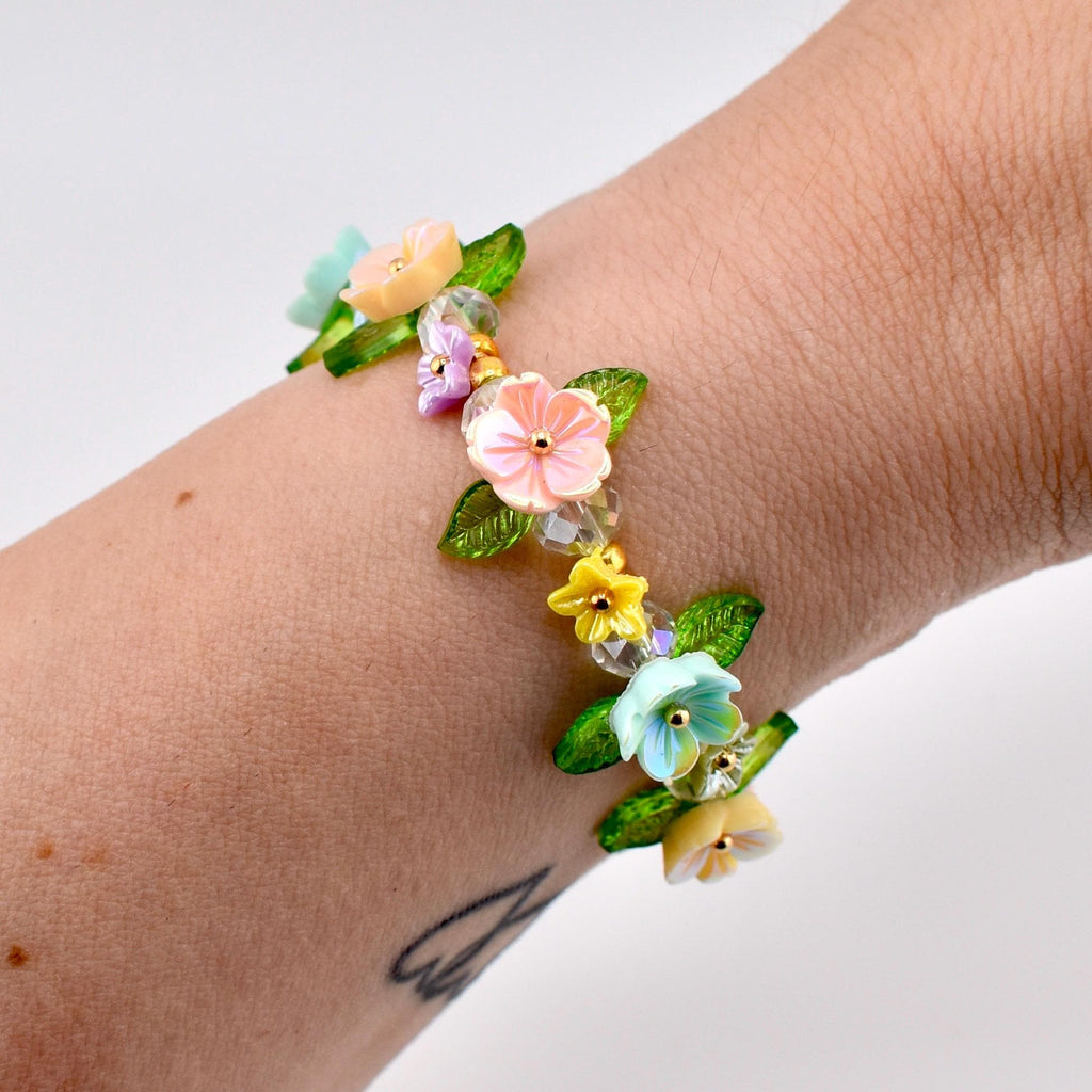 Pastel Flower Beaded Bracelet | Handmade Floral Stretch Jewelry | Spring Garden Charm