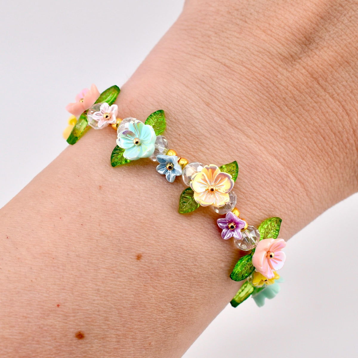 Pastel Flower Beaded Bracelet | Handmade Floral Stretch Jewelry | Spring Garden Charm
