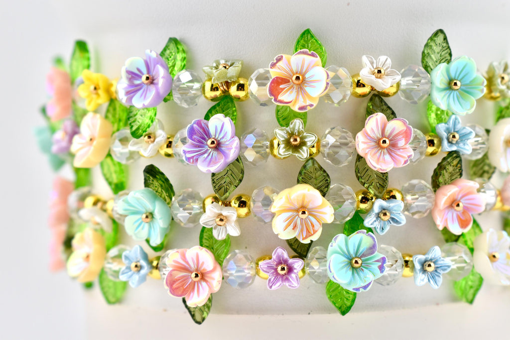 Pastel Flower Beaded Bracelet | Handmade Floral Stretch Jewelry | Spring Garden Charm