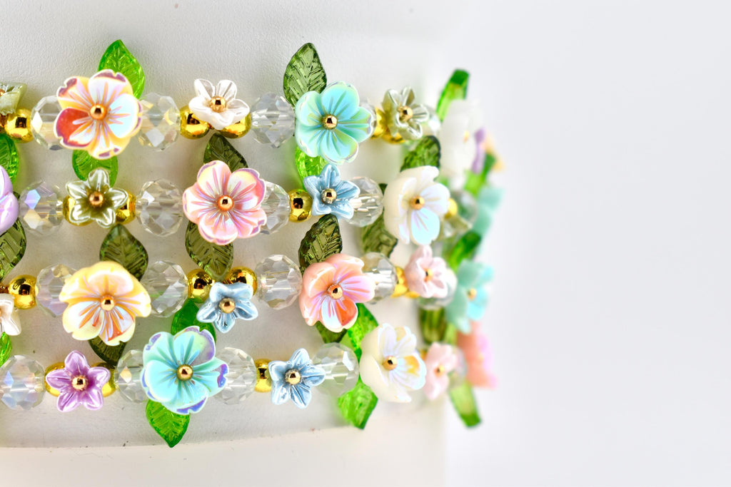 Pastel Flower Beaded Bracelet | Handmade Floral Stretch Jewelry | Spring Garden Charm