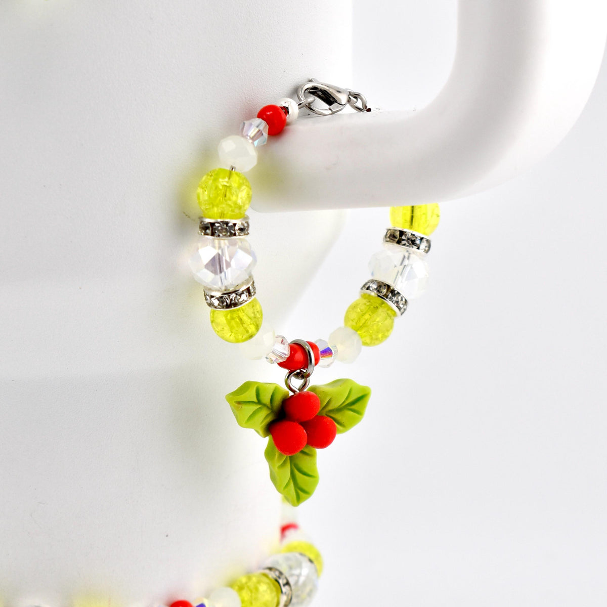 Christmas Holly Tumbler Handle Bracelet | Festive Cup Charm | Holiday Tumbler Accessory