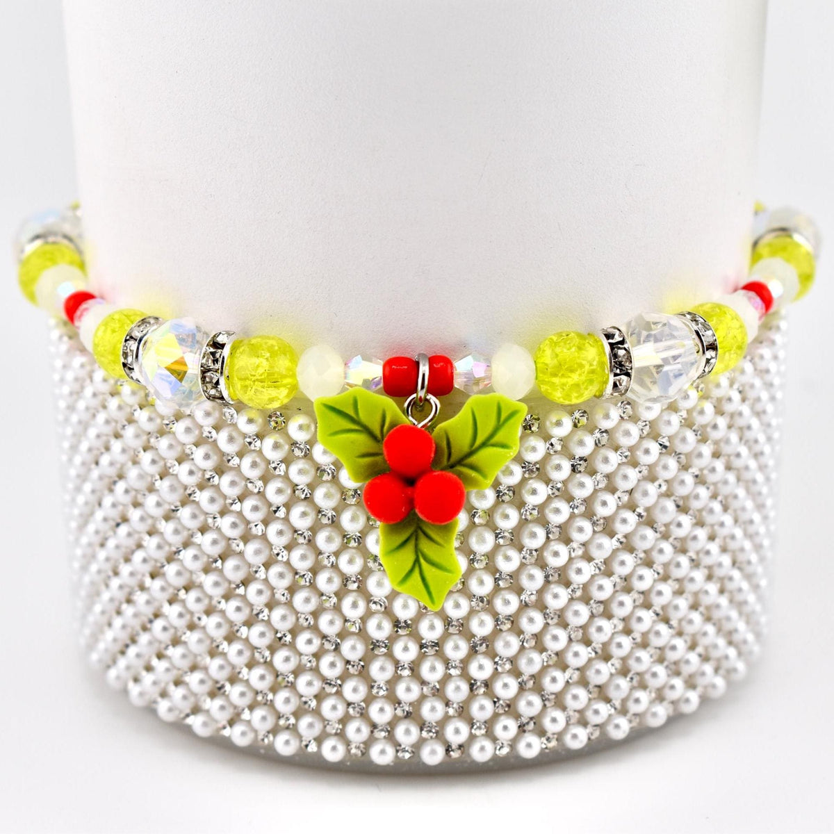 Handmade Christmas Holly Beaded Bracelet | Festive Crystal Accents, Tumbler Accessory